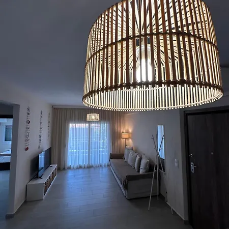 Sea Star Apartment